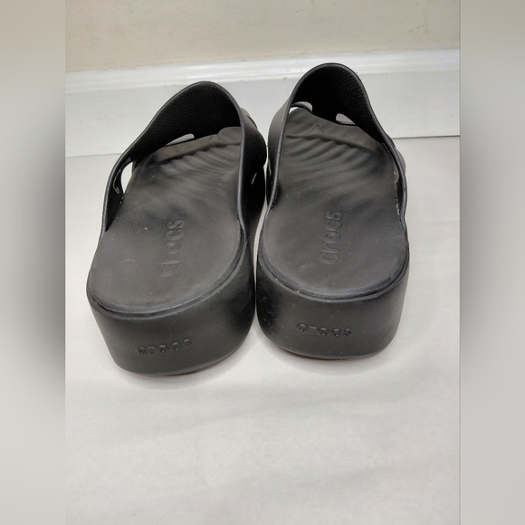 Crocs Women Size 10 Black Platform Slides - Picture 4 of 7
